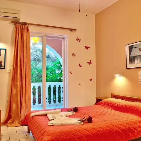 Kyprianos Hotel 3*